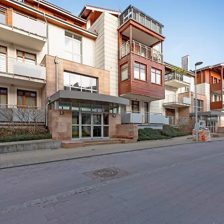 Mye - Art Neptun 아파트