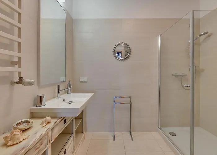 Mye - Art Neptun Apartamento